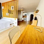 Modern & Bright Sea View דירה