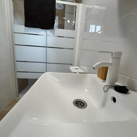 Modern & Bright Sea View Διαμέρισμα