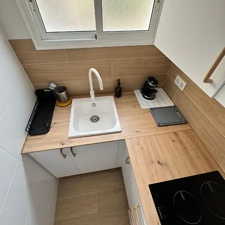 Διαμέρισμα Modern & Bright Sea View *