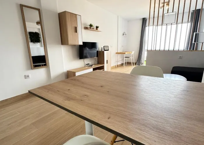 Modern & Bright Sea View Lägenhet *