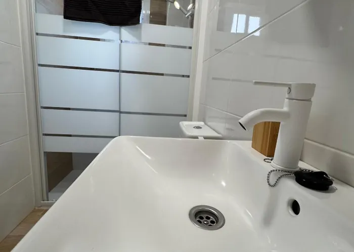 Modern & Bright Sea View Lägenhet